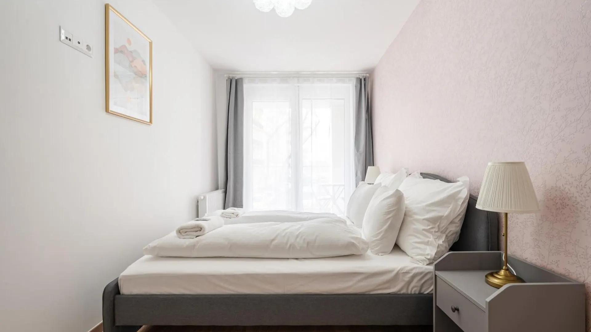 Near The River Apartment 2 Будапешт